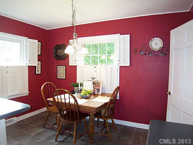 304 W Ballard Street Cherryville North Carolina 28021