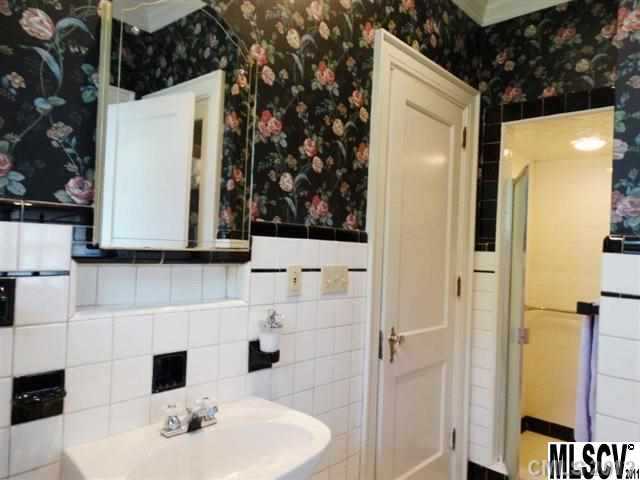 513 NW 1st Avenue Hickory North Carolina 28601