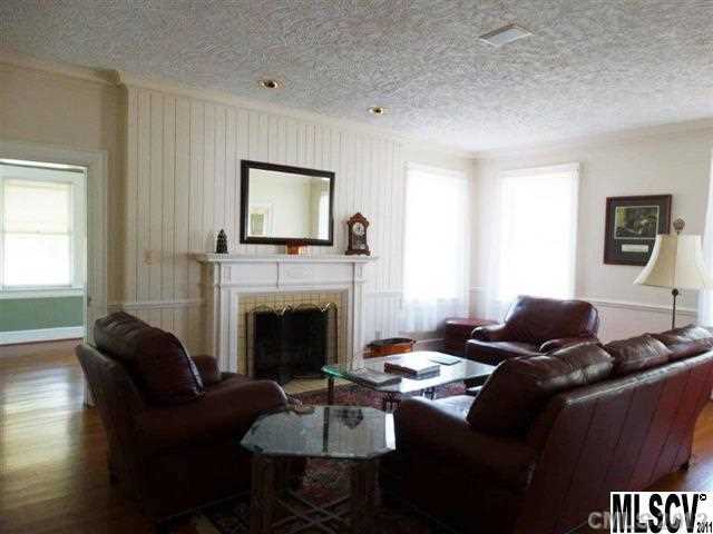 513 NW 1st Avenue Hickory North Carolina 28601