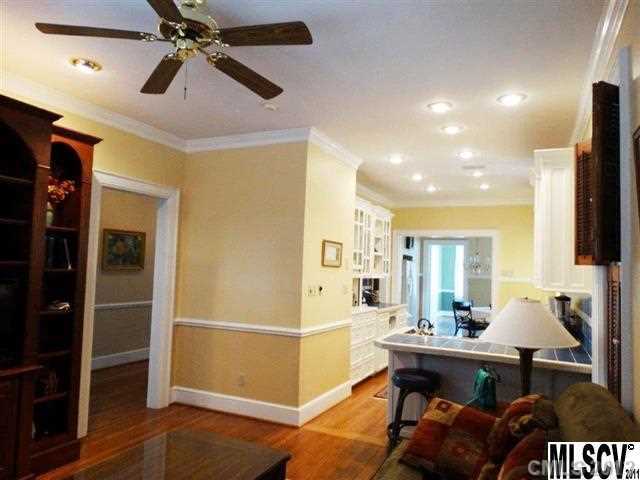 513 NW 1st Avenue Hickory North Carolina 28601