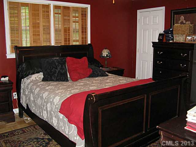 1840  Whispering Pines Road Lincolnton North Carolina 28092