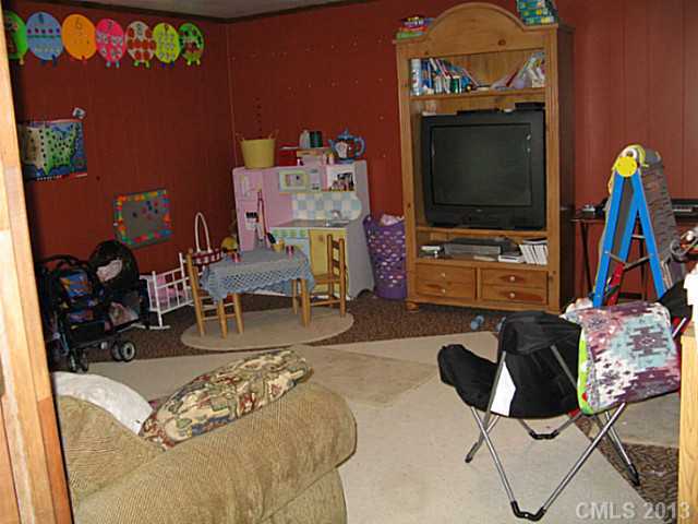 1840  Whispering Pines Road Lincolnton North Carolina 28092