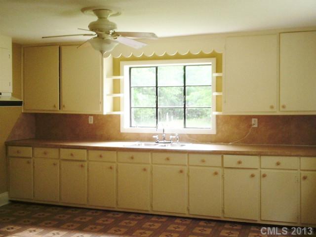 511  Max Crowder Drive Cherryville North Carolina 28021