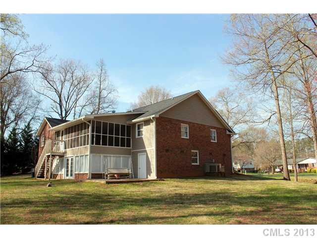 2032  Eaker Drive Cherryville North Carolina 28021