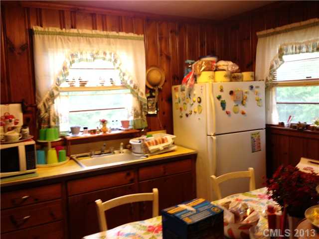 6304  Freedom Drive Charlotte North Carolina 28214