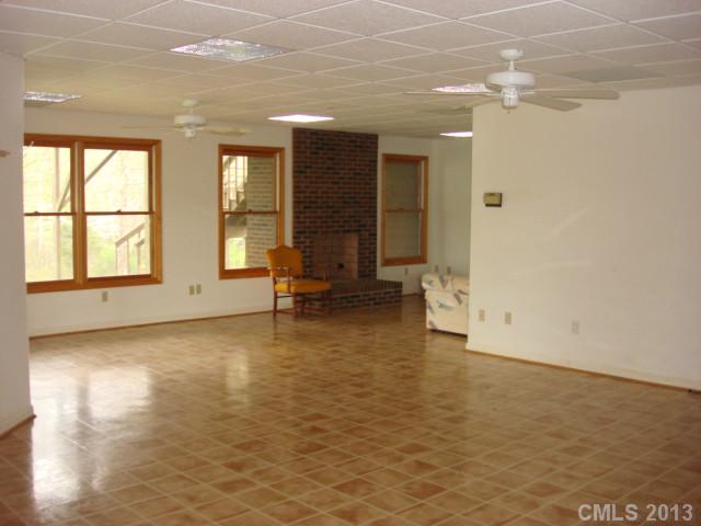 3517  Elaine Avenue Lincolnton North Carolina 28092