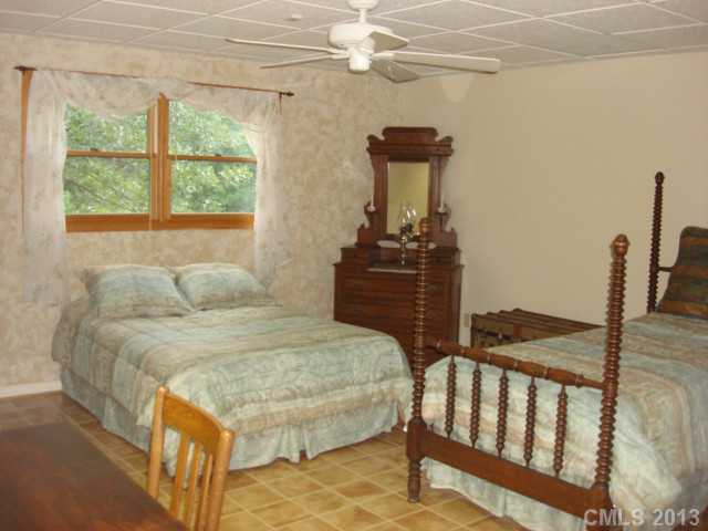 3517  Elaine Avenue Lincolnton North Carolina 28092