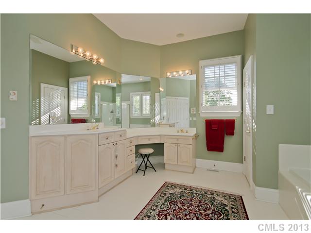 17626  Spinnakers Reach Drive Cornelius North Carolina 28031