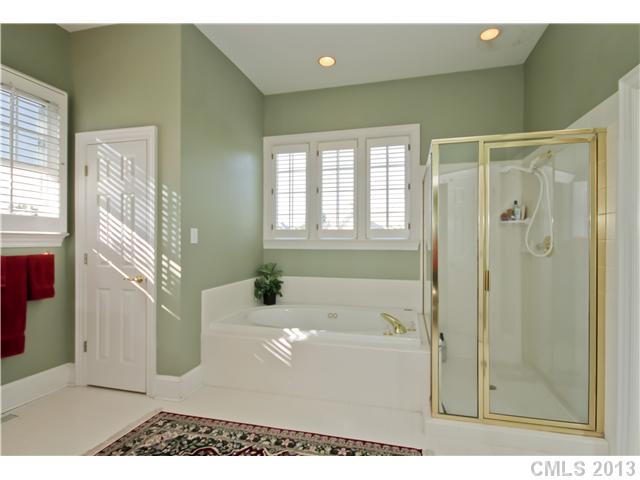 17626  Spinnakers Reach Drive Cornelius North Carolina 28031