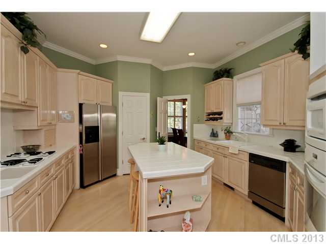 17626  Spinnakers Reach Drive Cornelius North Carolina 28031