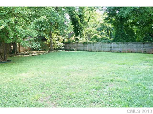 536  Ambassador Street Charlotte North Carolina 28208