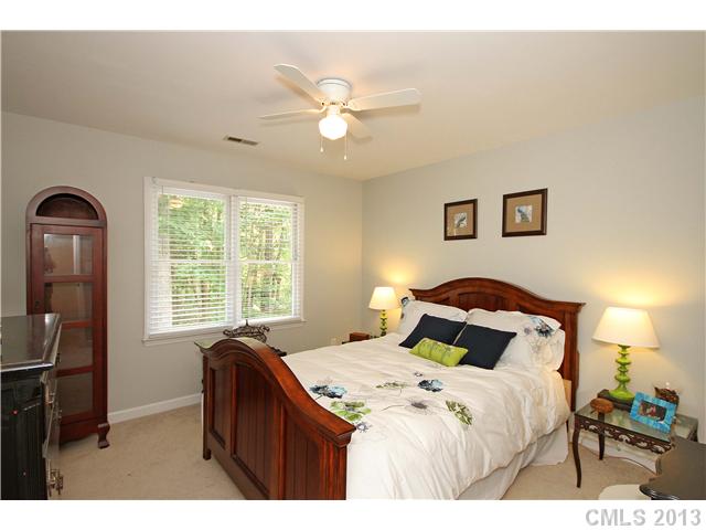 15626  Oxydendrum Hill Lane Davidson North Carolina 28036