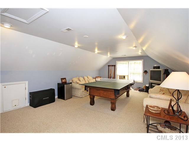 15626  Oxydendrum Hill Lane Davidson North Carolina 28036