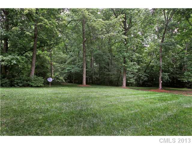 15626  Oxydendrum Hill Lane Davidson North Carolina 28036