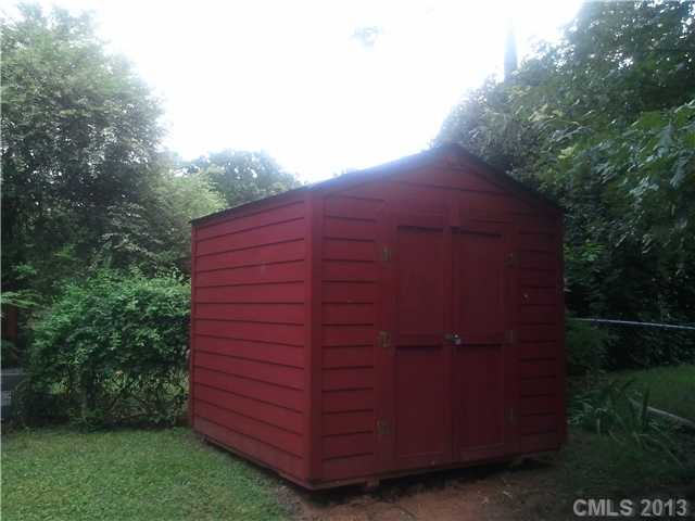 6601 SE Piney Path Road Charlotte North Carolina 28212