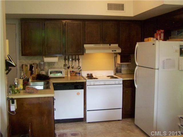 6601 SE Piney Path Road Charlotte North Carolina 28212