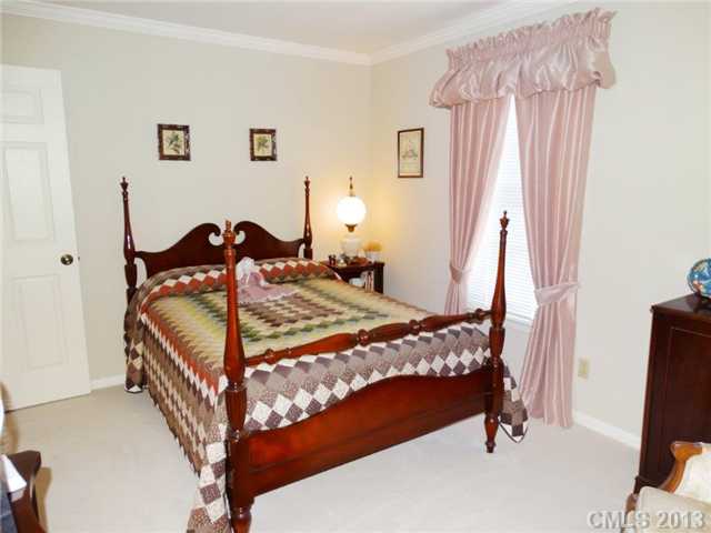 151 NW 25th Avenue Hickory North Carolina 28601