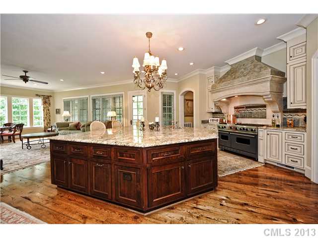 13837  GRAND PALISADES Parkway Charlotte North Carolina 28278