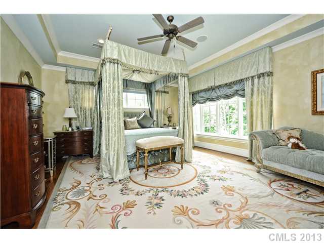 13837  GRAND PALISADES Parkway Charlotte North Carolina 28278