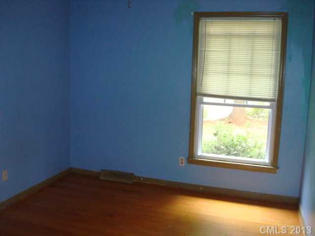 2327  Yorktown Road Gastonia North Carolina 28054