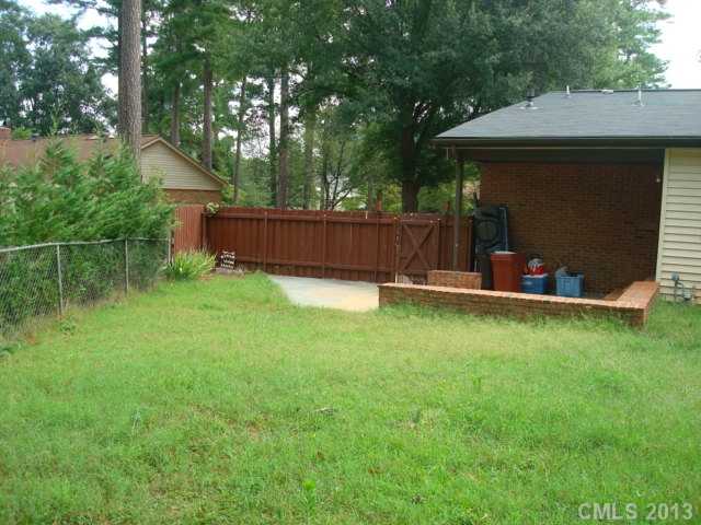 2327  Yorktown Road Gastonia North Carolina 28054