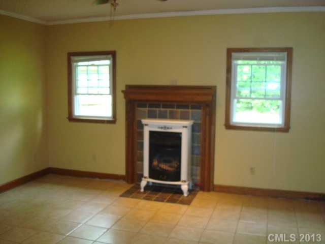 2327  Yorktown Road Gastonia North Carolina 28054
