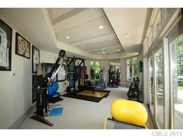 141 S Longfellow Lane Mooresville North Carolina 28117