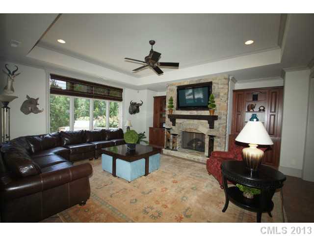 141 S Longfellow Lane Mooresville North Carolina 28117