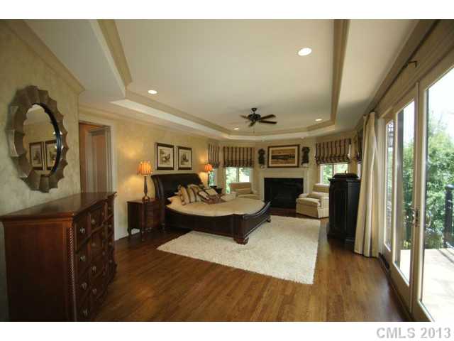 141 S Longfellow Lane Mooresville North Carolina 28117