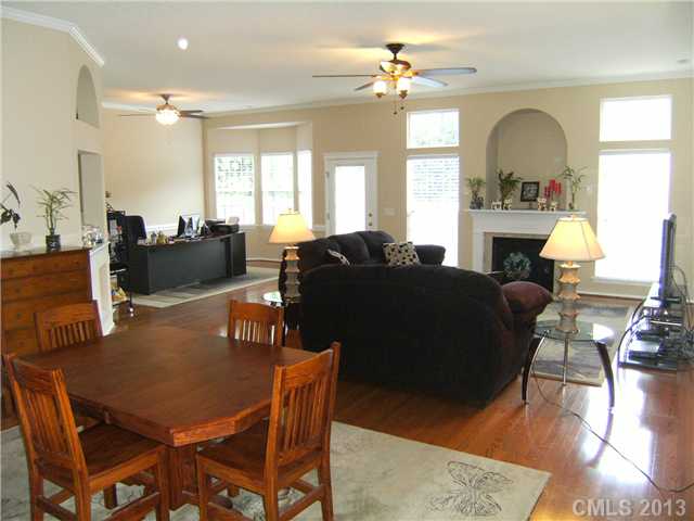 3023  Windsor Meadow Lane Matthews North Carolina 28105