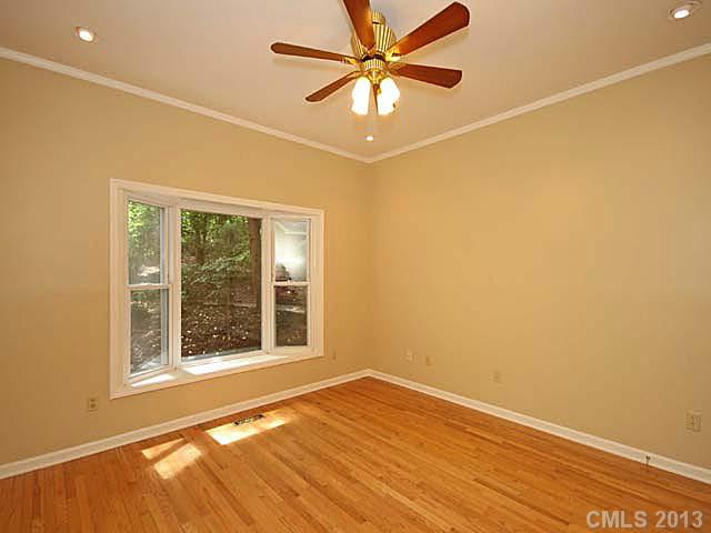 488  Lakeview Shores Loop Mooresville North Carolina 28117