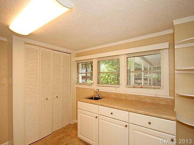 488  Lakeview Shores Loop Mooresville North Carolina 28117