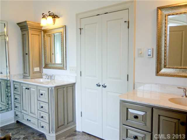 1209  Mossbank Place Gastonia North Carolina 28056