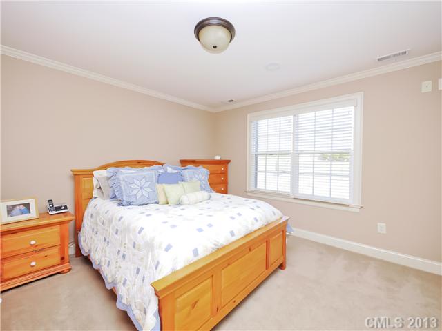 1209  Mossbank Place Gastonia North Carolina 28056