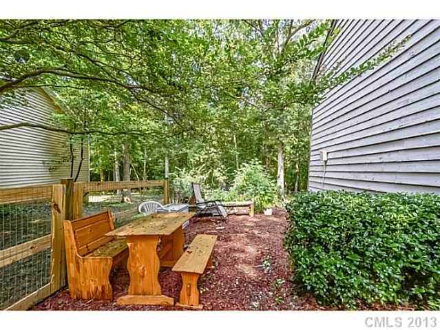 12012  Five Cedars Road Charlotte North Carolina 28226