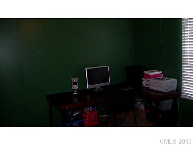 1078  Canada Drive Dallas North Carolina 28034