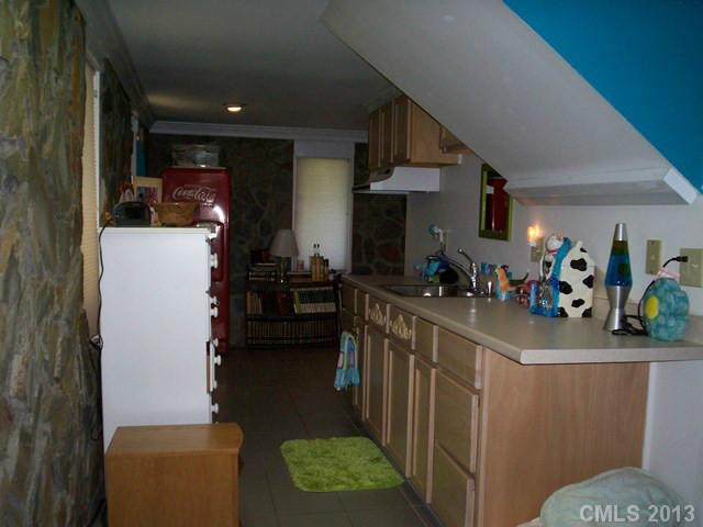 144  Lakewood Avenue Lincolnton North Carolina 28092