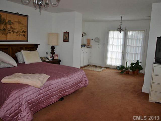 113 NE 48TH Avenue Hickory North Carolina 28601