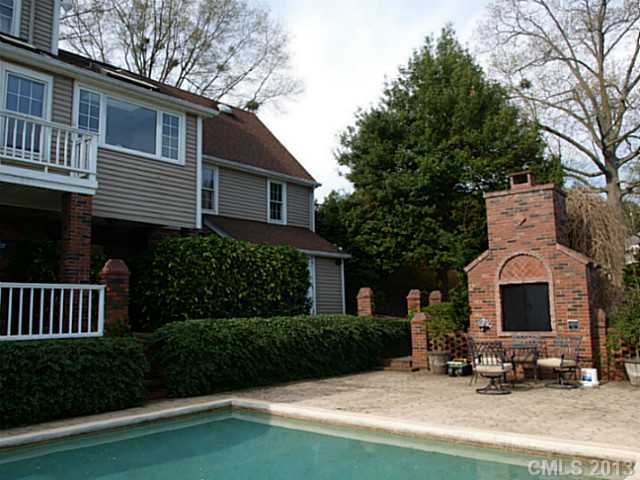 113 NE 48TH Avenue Hickory North Carolina 28601