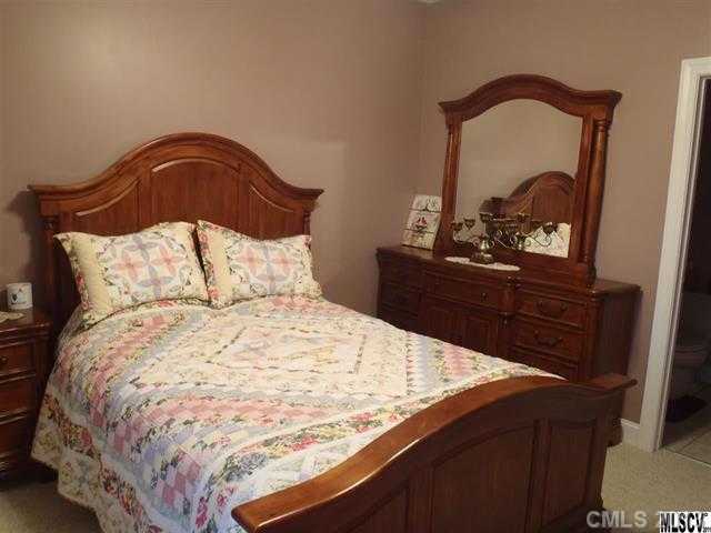 1010  Willow Creek Drive Newton North Carolina 28658