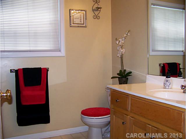 1007  Courtney Cove Court Gastonia North Carolina 28052