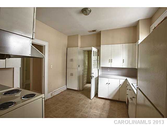 409  South Street Gastonia North Carolina 28052