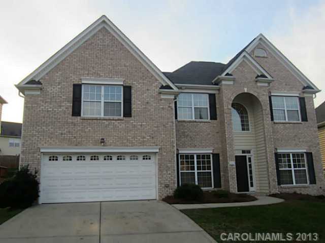 10007  BACK ACRE Drive Charlotte North Carolina 28213