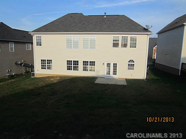 10007  BACK ACRE Drive Charlotte North Carolina 28213