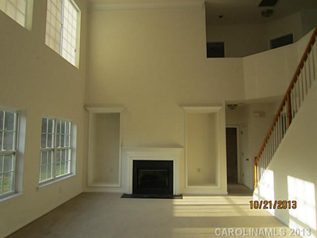 10007  BACK ACRE Drive Charlotte North Carolina 28213