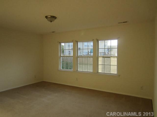 10007  BACK ACRE Drive Charlotte North Carolina 28213