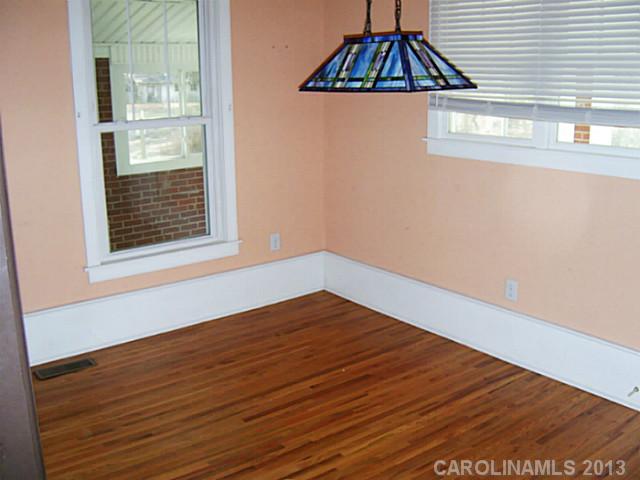 1514  Old Dallas Highway Dallas North Carolina 28034