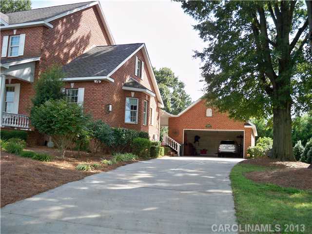 2210  James Way Statesville North Carolina 28625