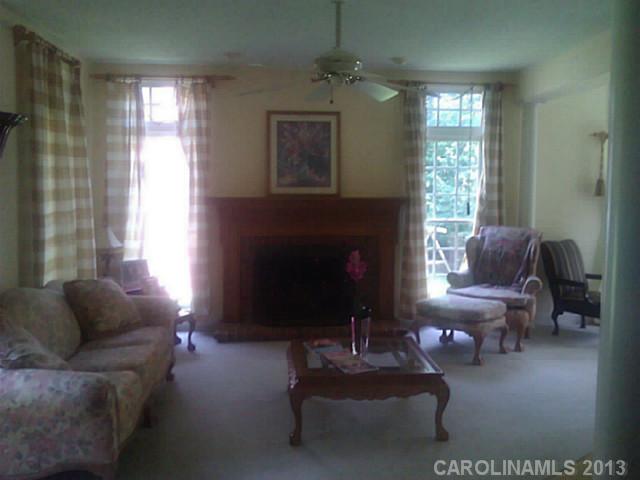 602  Sentinel Oak Lane Charlotte North Carolina 28214