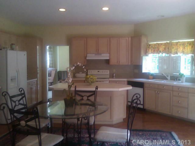 602  Sentinel Oak Lane Charlotte North Carolina 28214